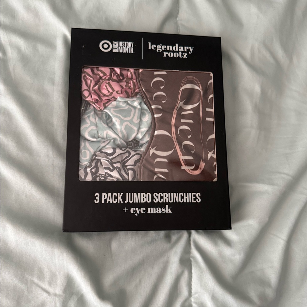 3 Pack jumbo scrunchies and eye mask